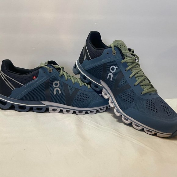 Men's OnCloud Shoes - Picture 5 of 7